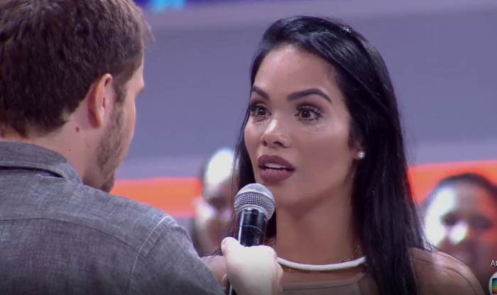 Imagem do post BBB17: Mayara se choca ao saber que sua amiga, Roberta, votou nela para ela ir para o paredão