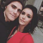 Imagem do post The Vampire Diaries: Nina Dobrev posta foto com Paul Wesley e texto de despedida emocionante