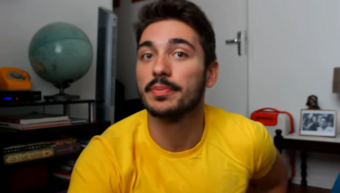 Imagem do post Quanto ganha um youtuber com mais ou menos 150 mil inscritos? Luan Poffo conta em vídeo