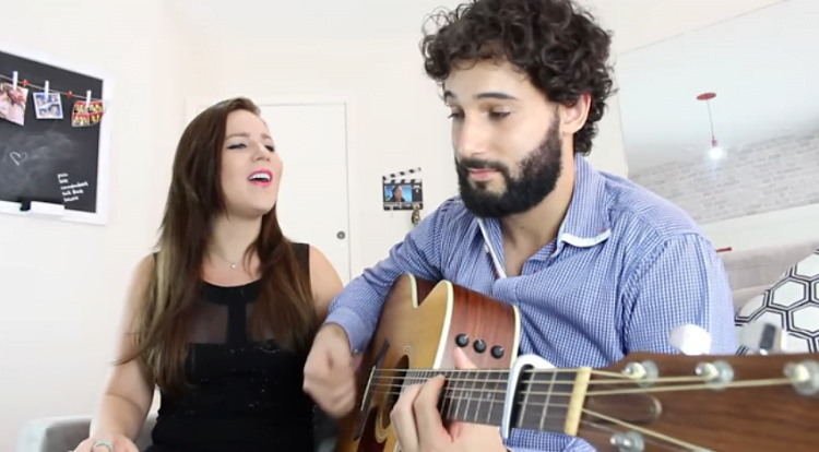 Imagem do post Maria Claudia ataca de cantora e canta “BYE BYE BABACA” com cantor Rafael Almeida, assista!