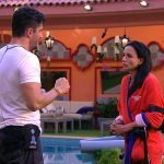 Imagem do post BBB 17: Marcos e Emilly ridicularizam deficiência de Marinalva e dispara: “Cavalo manco!”