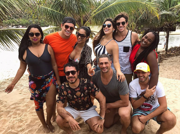 Imagem do post Vivian Amorim, Antônio Rafaski, Roberta, Elis e outros ex-BBBs tiram fotos juntos