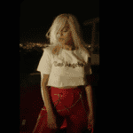 post: Bebe Rexha lança vídeo vertical de “Ferrari”, assista!