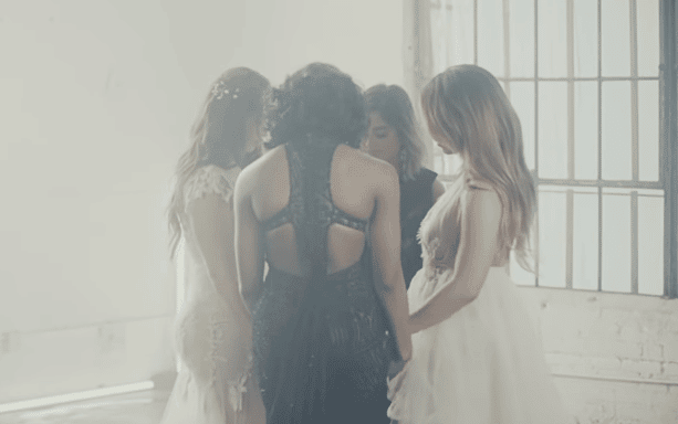 Imagem do post Fifth Harmony lança clipe de despedida dos fãs “Don’t Say You Love Me”, assista!