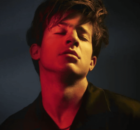 Imagem do post Álbum “Voicenotes” de Charlie Puth estreia na 4ª posição na parada de álbuns dos Estados Unidos