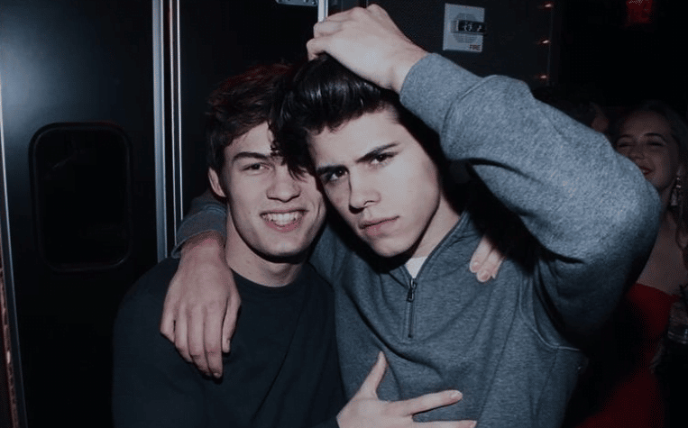 post: Pride Month: Casais gays que fazem sucesso na internet: Jackson Krecioch e Dylan, Nick Horton e Brandon, Rafael Benigno e Túlio