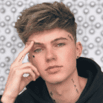 Imagem do post HRVY substitui William Singe cantando “Mama” ao lado de Jonas Blue no Summertime Ball 2018!