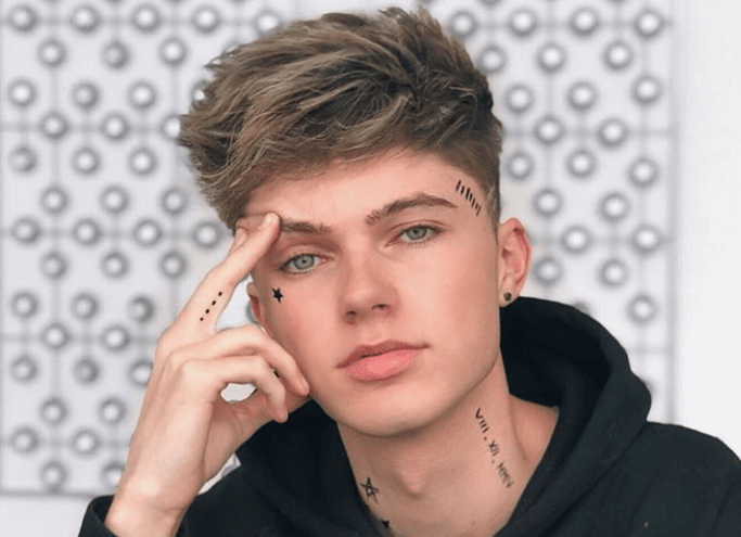 Imagem do post HRVY substitui William Singe cantando “Mama” ao lado de Jonas Blue no Summertime Ball 2018!