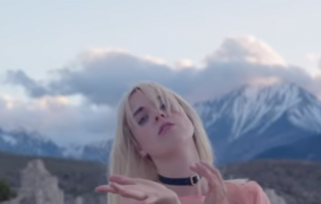 Imagem do post “Final Song” da cantora MØ atinge 100 milhões de visualizações no YouTube, assista!