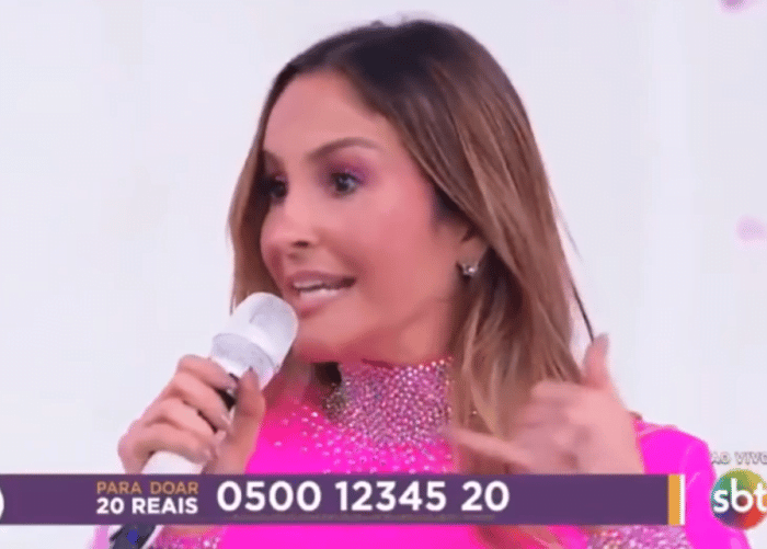 Imagem do post Claudia Leitte faz desabafo após se constrangida por Silvio Santos no Teleton 2018, confira!