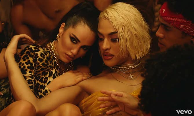 Imagem do post Lali e Pabllo Vittar fazem a festa no clipe de “Caliente”, assista!