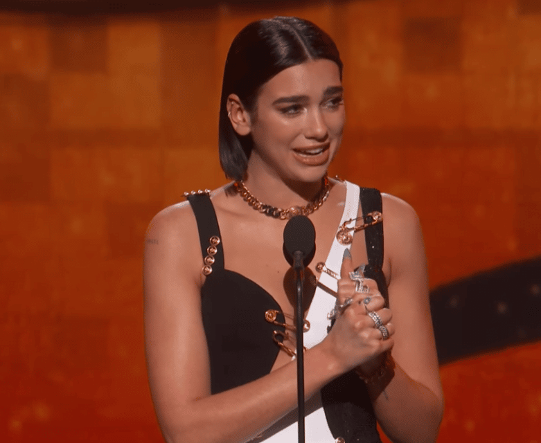 post: Grammy Awards 2019: Dua Lipa, Ariana Grande e Cardi B vencem pela primeira vez, confira!