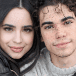 Imagem do post Sofia Carson fala pela primeira vez após a morte de Cameron Boyce: “Deixar você partir não é algo que eu sei fazer”