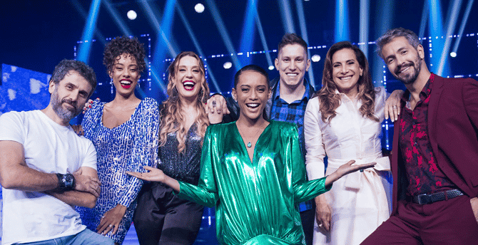 post: Enquete Popstar 2019: Jakson Follmann é o grande favorito a ganhar com 50% dos votos, após ele tem Yara Charry e  Helga Nemetik