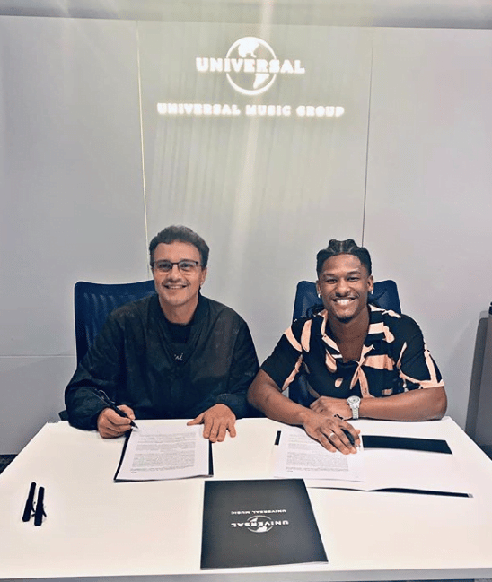 Imagem do post Sucesso no funk, MC Du Black assina contrato com a Universal Music