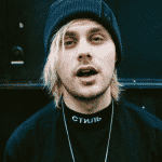 Imagem do post Polêmica 5SOS: Michael Clifford pede desculpas por fazer tweets sexistas e homofóbicos: “Eu era tão tolo, estou envergonhado e arrependido”