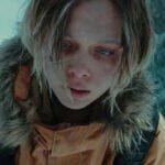 Imagem do post Jovem é perseguida até a morte no trailer do filme de terror ‘Let it Snow’