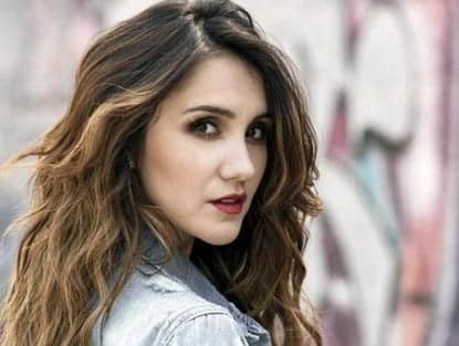 Imagem do post Dulce María revela estar aberta para novo reencontro com o RBD: “No futuro eu quero voltar e dar o meu melhor”