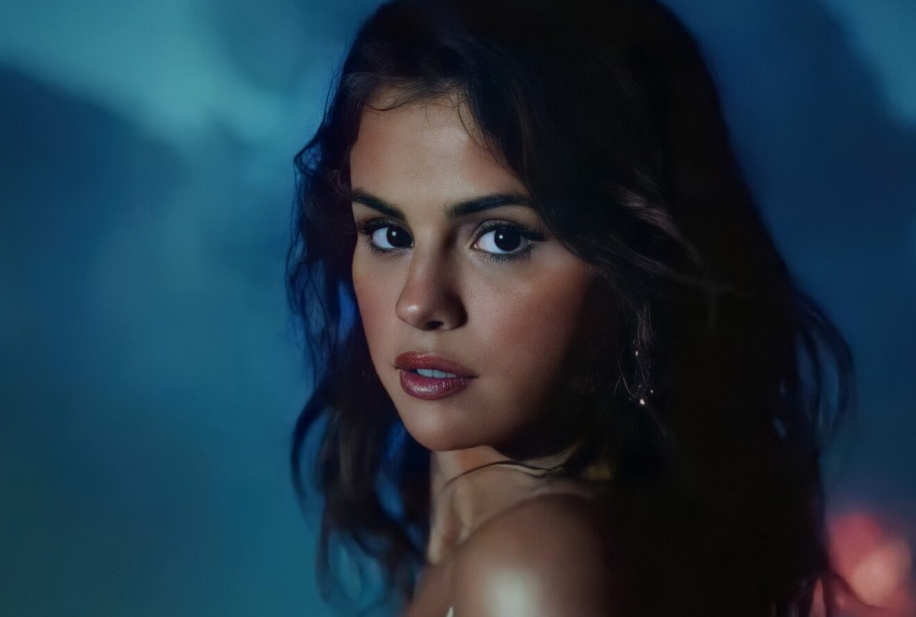 Selena Gomez Vai Lançar Ep Em Espanhol RevelaciÓn No Dia 12 De Março Vem Ver Mais Informações 0415