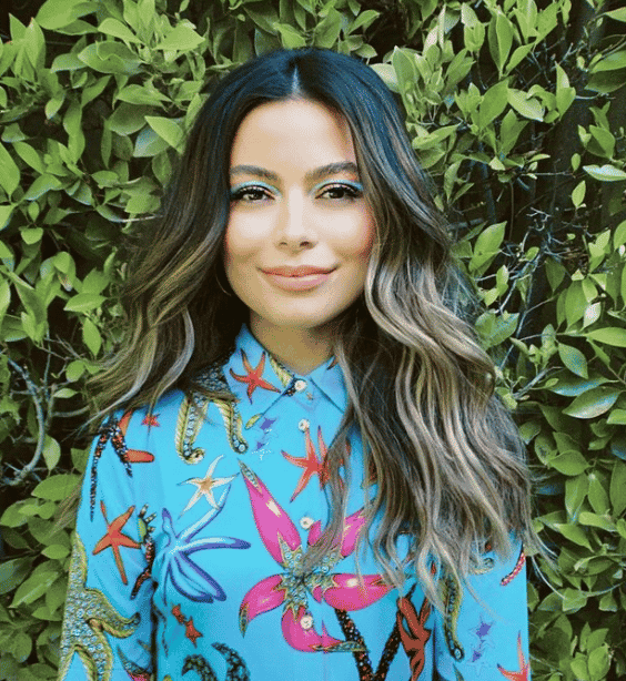 Imagem do post Kids’ Choice Awards 2021: Miranda Cosgrove já está pronta para a premiação 