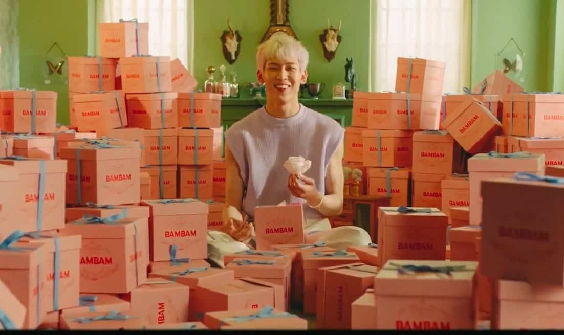 Imagem do post Bambam (GOT7) lançou seu primeiro mini-álbum, intitulado “riBBon”.