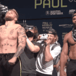 Imagem do post Jake Paul vence luta contra Tyron Woodley, público fica chocado e nome do youtuber vai parar nos Trending Topics do Twitter