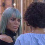 Imagem do post A Fazenda 13 – Valentina ver Aline conversando com Bil e as duas discutem aos cochichos: “você quer me manipular”