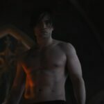 Imagem do post The Batman: Robert Pattinson aparece sem camisa e musculoso no novo trailer do filme