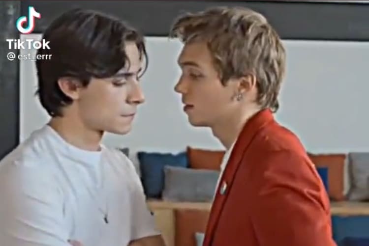 post: Rebelde: Luka(Franco Masini) e Seba (Alejandro Puente) serão um casal na segunda temporada?