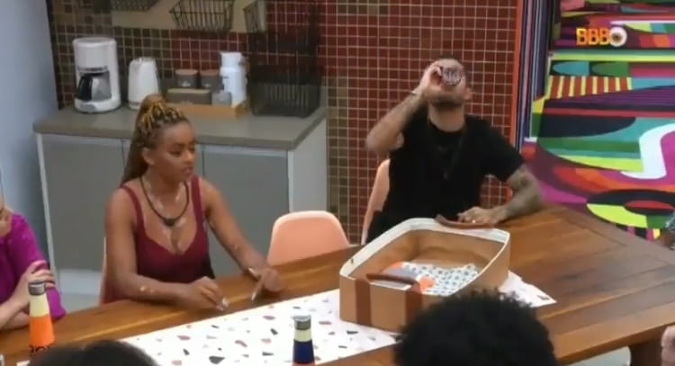 Imagem do post BBB 22: Natália Deodato causa polêmica ao falar porque pretos foram escravisados: “porque a gente era bom no que a gente fazia”