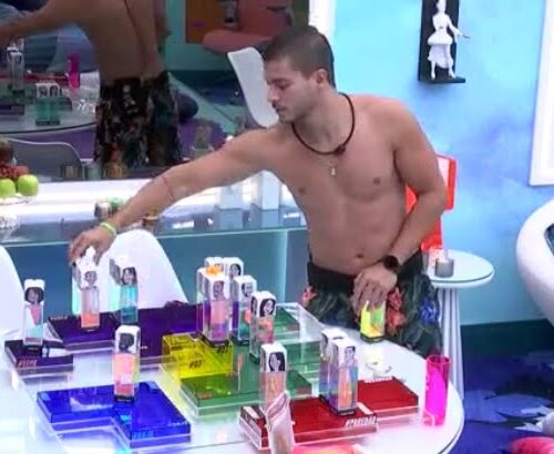 Imagem do post BBB 22: Arthur fala para PA que acha melhor indicar Larissa do que Linna e que isso ainda pode salvar Douglas do paredão