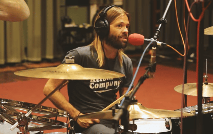 Imagem do post Taylor Hawkins, baterista do Foo Fighters, morre aos 50 anos de idade