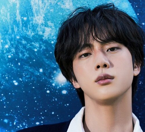 Imagem do post Jin (BTS) lança seu projeto solo “The Astronaut” e faz participação emocionante no show do Coldplay