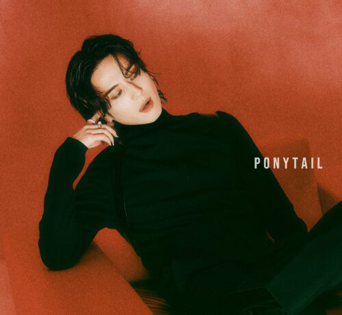 Imagem do post AOMG: Em parceria com SIK-K. Yugyeom lança videoclipe de ‘Ponytail’