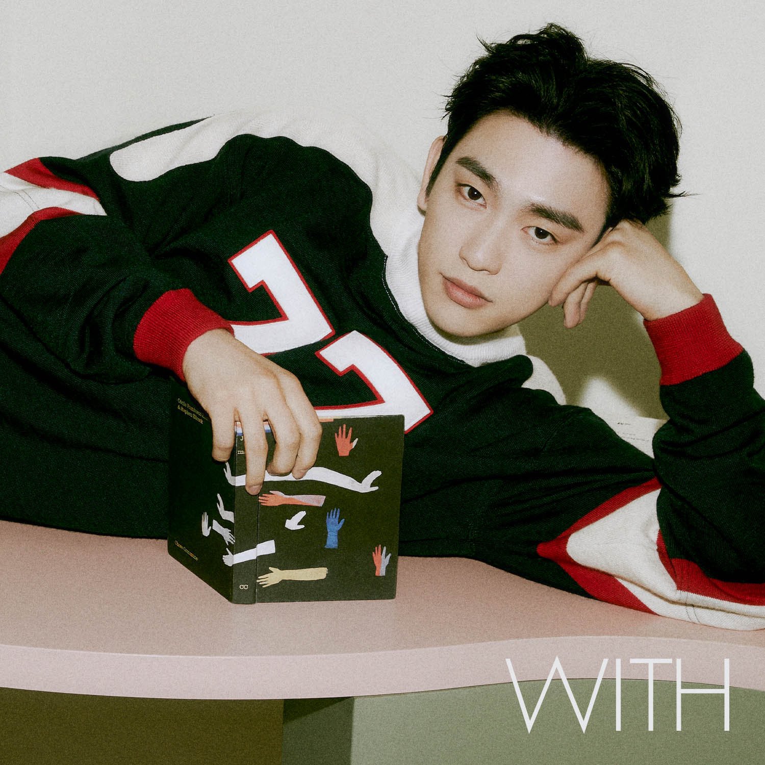 Imagem do post Park Jinyoung compartilha fotos conceituais para seu álbum ‘Chapter 0: WITH’