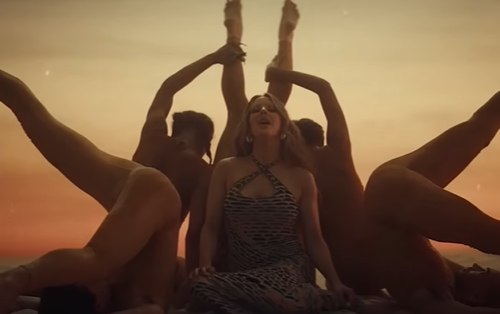 Imagem do post Ellie Goulding lança clipe alto astral de “Like A Saviour”