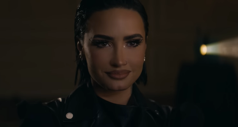 Imagem do post Demi Lovato lança música e clipe “Still Alive” para a trilha sonora de “PÂNICO VI”, assista