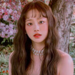 Imagem do post A ex-integrante do LOONA, Chuu, fará sua estreia como artista solo em outubro!